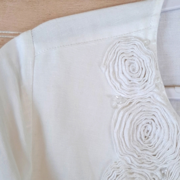 Ruby Rd. Winter White Linen Blend Rosette Detail Beaded Embellished Light Jacket - Picture 2 of 14